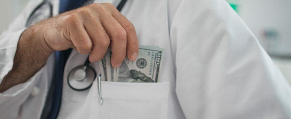 Congressional deal meets docs halfway on pay, extends telehealth flexibility